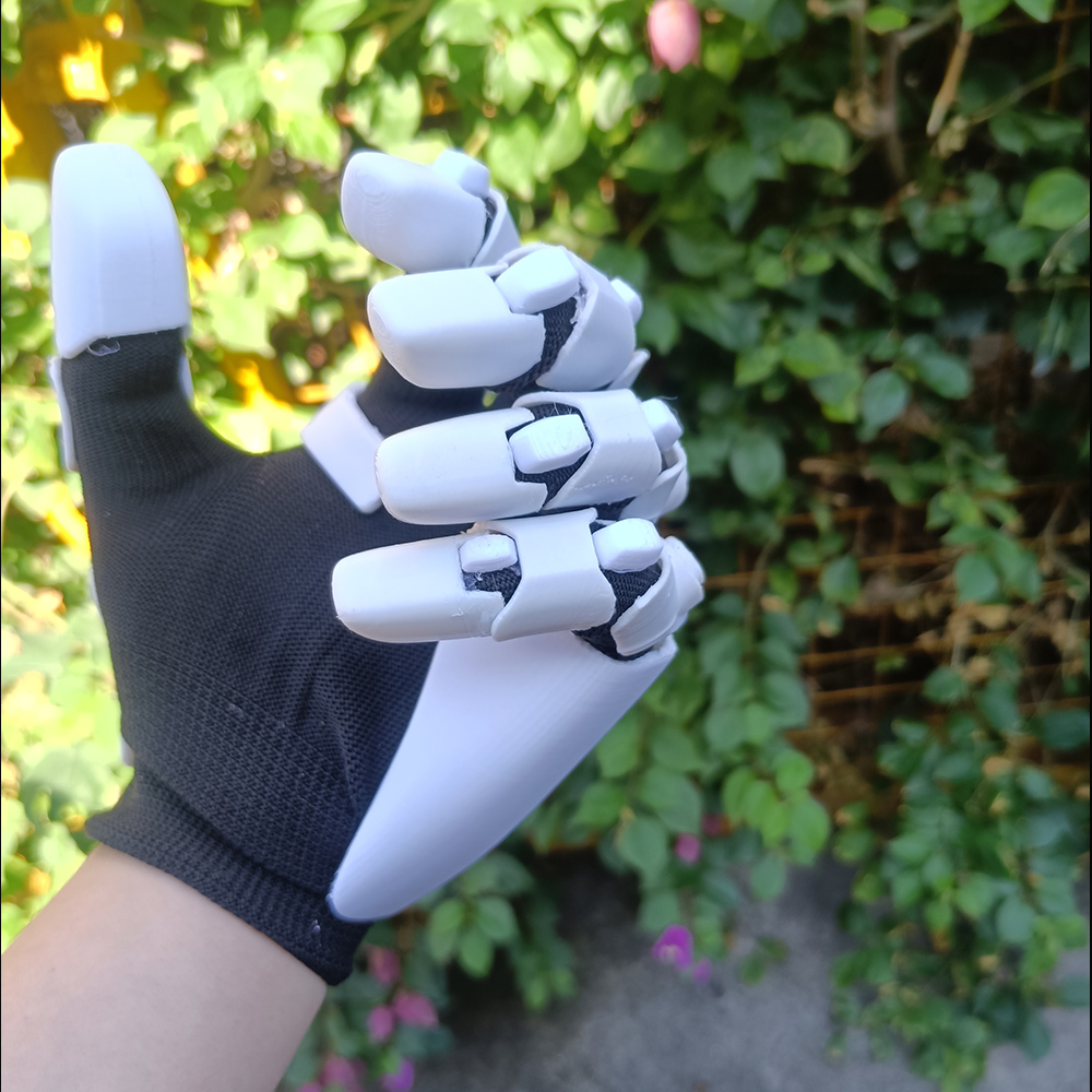 Mechanical Gloves, Made from 3 - 3D Printing Material 评论和价格